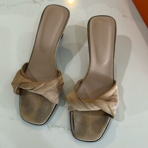 Hermes Giny Sandal 36.5 preloved in great condition